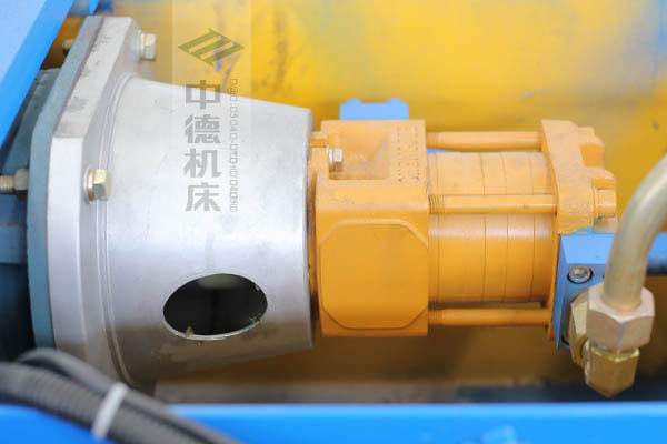 ZDPK-10032采用國內(nèi)一流品牌電機(jī)及油泵，動力強(qiáng)勁，噪音低